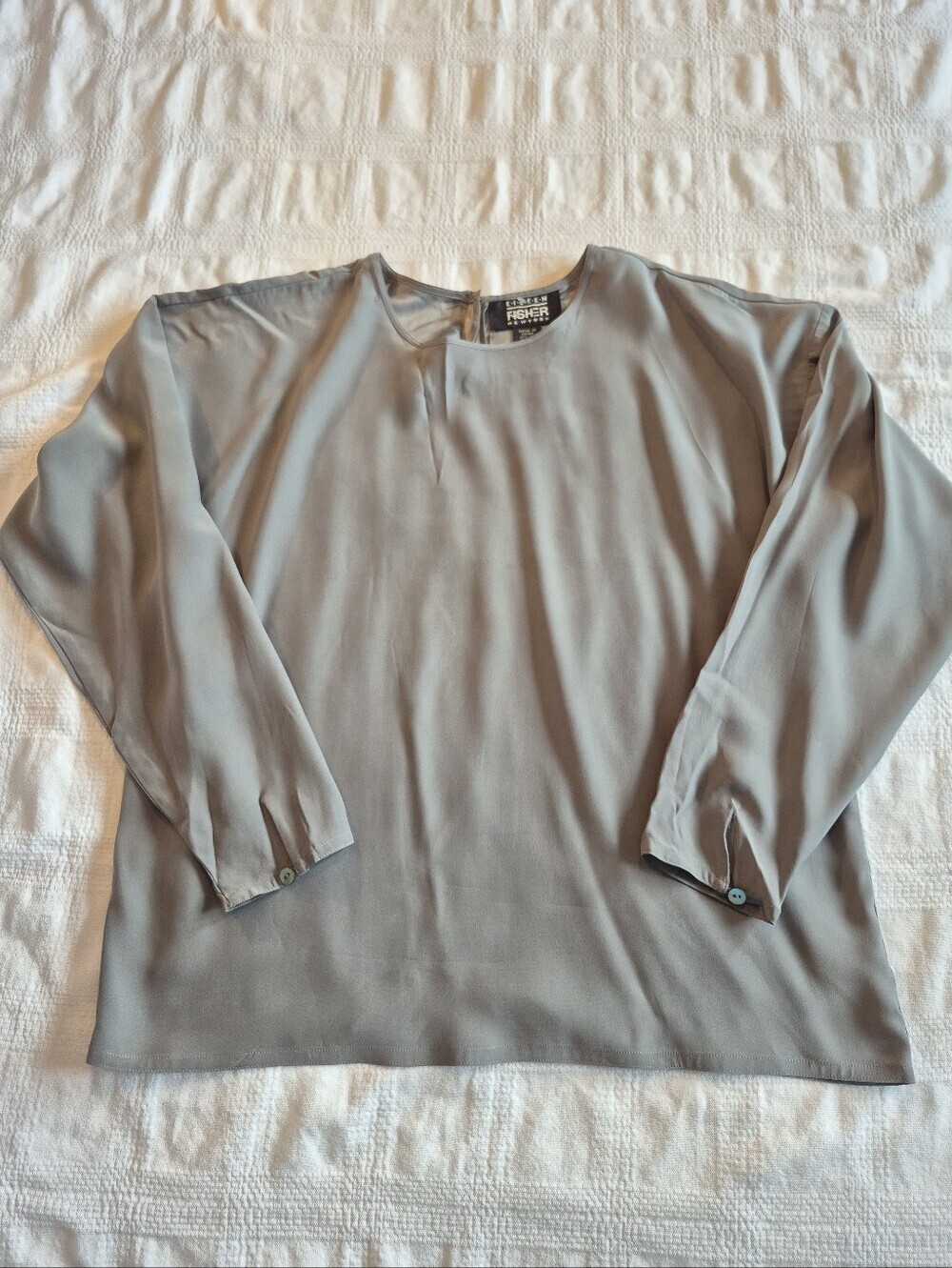 Eileen Fisher women's M/L gray/green button sleeve 100% silk blouse EUC